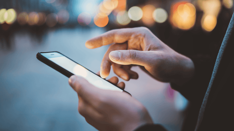 Yurt dışından getirilen cep telefonları takip altına alınıyor