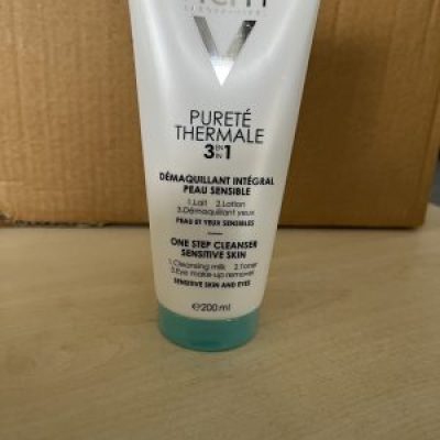 PT VICHY PURETE THER CLEANESER 200 ML